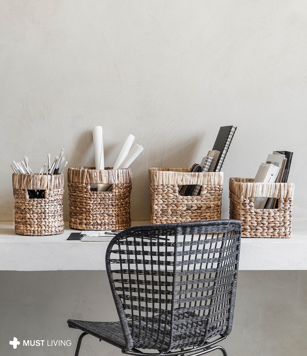40+ Best Office Cubicle Decoration Ideas To Spice Up Your Workspace