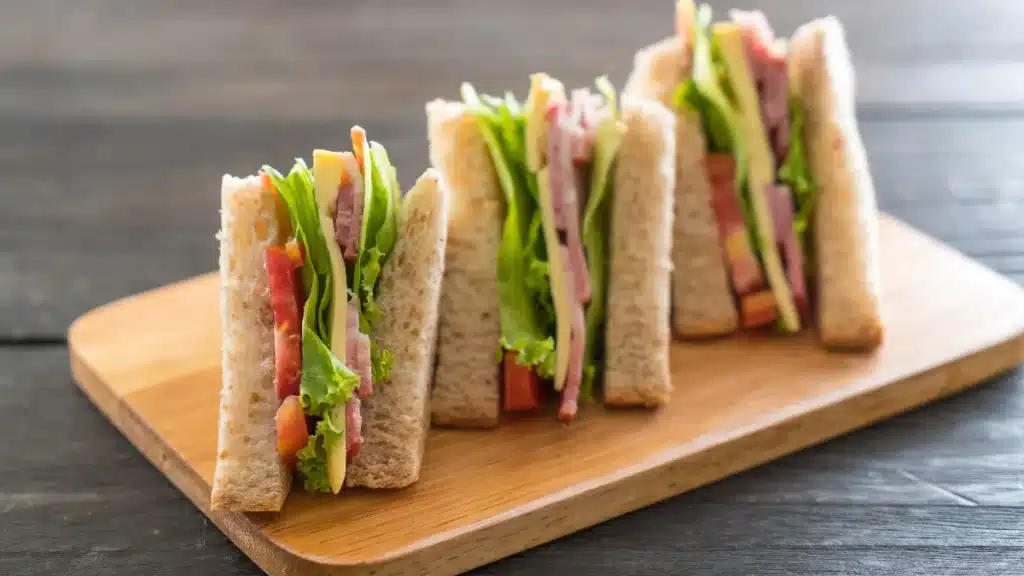 23 Mouth-Watering Lunch Ideas for Work That Beat Expensive Takeout Every Time 5 sandwich 1