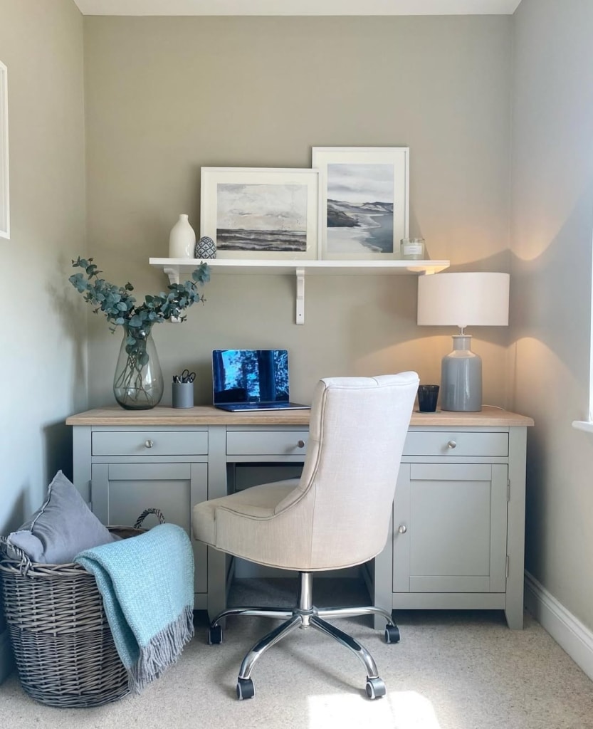 17 Brilliant Ikea Home Office Ideas You’ll Want to Copy Today 11 snapinsta ai 2913913612868195375