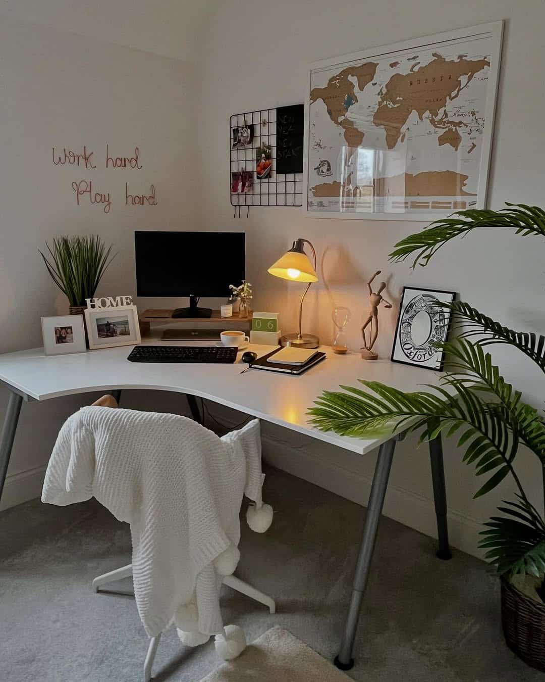 19 Gorgeous Home Office Lighting Ideas That Will Brighten Your Space ...
