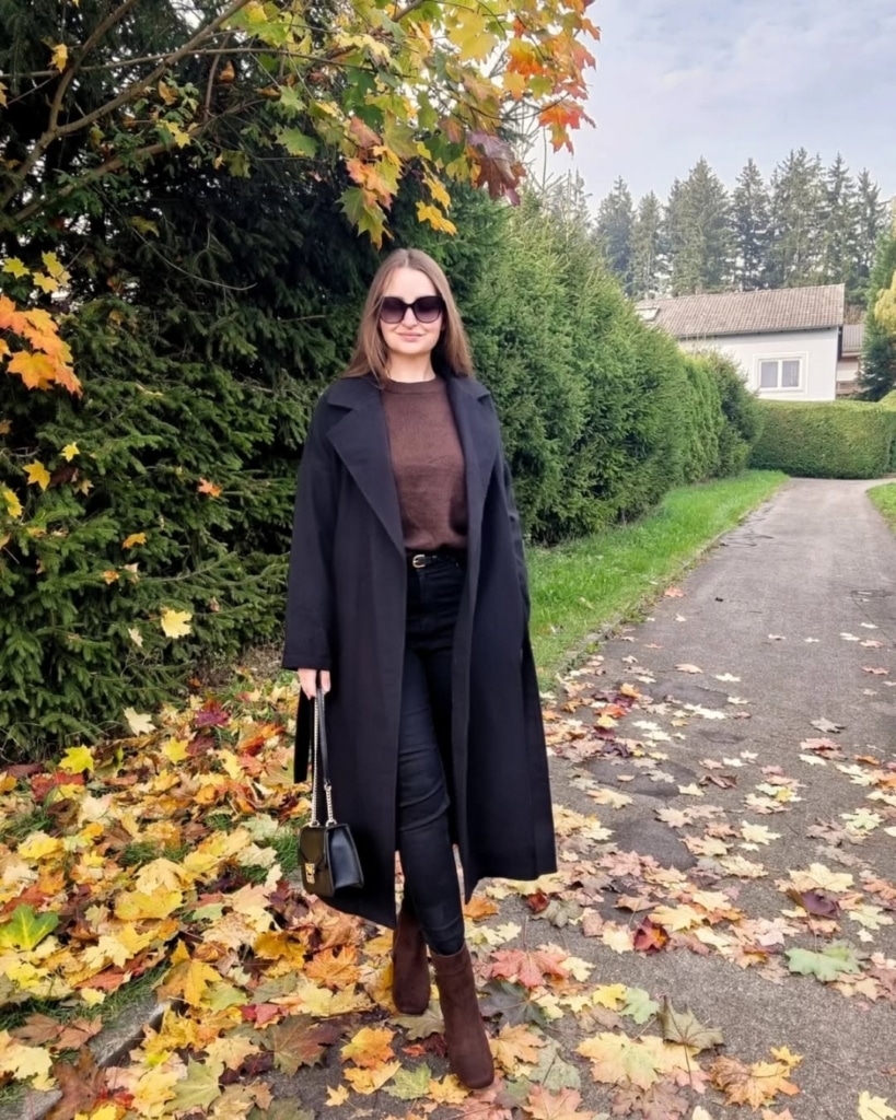 17 Chic Fall Work Outfits That Are Perfect for Transition Weather 17 snapinsta ai 3753530920376772654