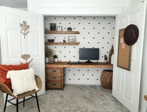 22 Genius Cloffice Ideas to Transform Your Closet Into a Dream Workspace