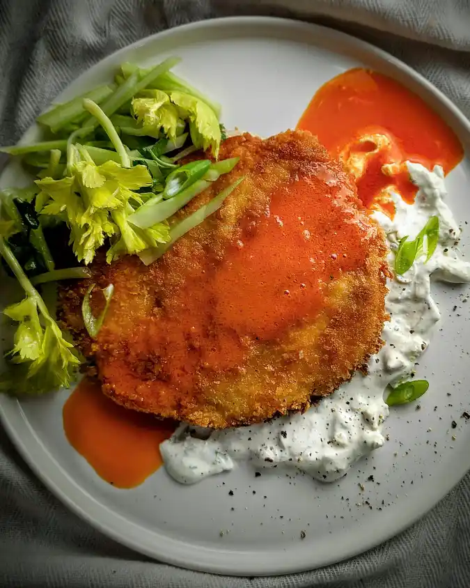 16 Healthy Low-Carb Bento Box Ideas for a Stress-Free Lunch 12 Celery Buffalo Chicken