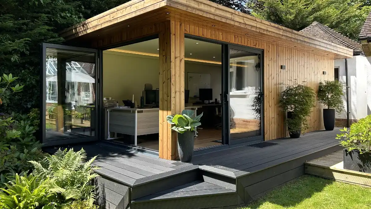 15 Dreamy garden office ideas for the Ultimate Backyard Escape 5 Corner View Garden Studio