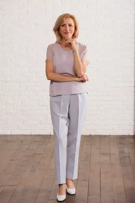 18 Elegant Office Outfit Ideas for Over 40 That Feel Awesome 7 image 150