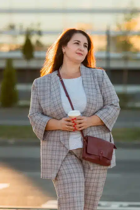 18 Elegant Office Outfit Ideas for Over 40 That Feel Awesome 9 image 152