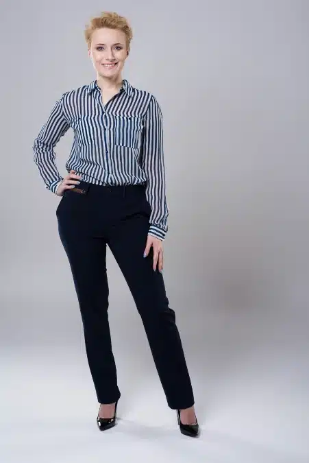 18 Elegant Office Outfit Ideas for Over 40 That Feel Awesome 10 image 153