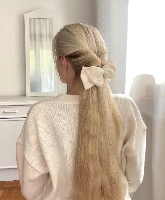 16 Cozy & Cute Winter hairstyles for work (Hat-Friendly!) 9 image 282