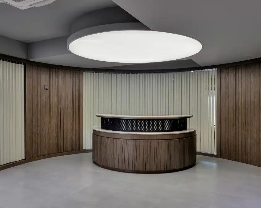 15 Modern Office Reception ideas to Make a Great First Impression 9 image 380