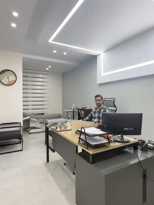 17 Mid Century Modern Office Ideas for a Sleek And Productive Workspace 6 image 4