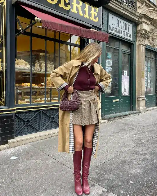 16 Practical Rainy day work outfit Ideas That Still Look Chic 9 image 428