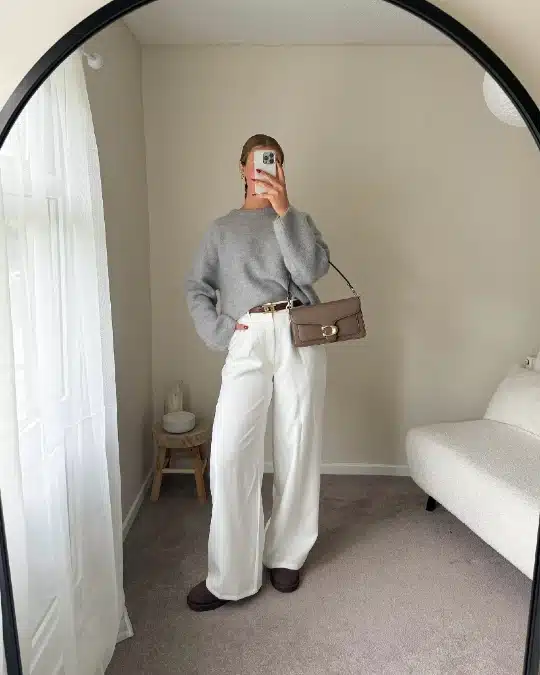 16 Practical Rainy day work outfit Ideas That Still Look Chic 13 image 432