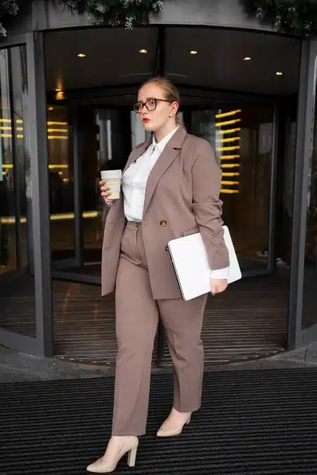 18 First Day at Work Outfit Ideas That Make a Confident First Impression 3 image 72