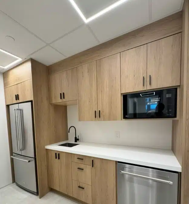 15 Stylish Office kitchen ideas That Look Clean and Professional 10 image1 4