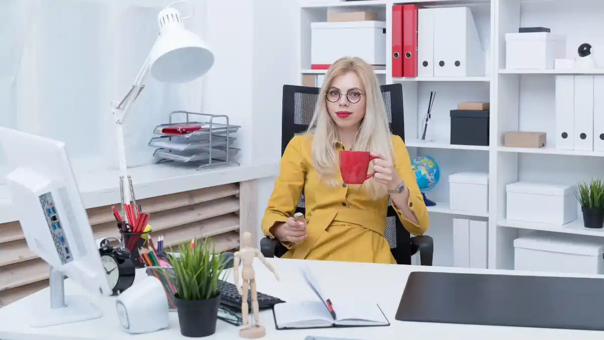 16 Creative office photoshoot ideas for Professional Personal Branding 6 "Ready for Business" Desk Portrait
