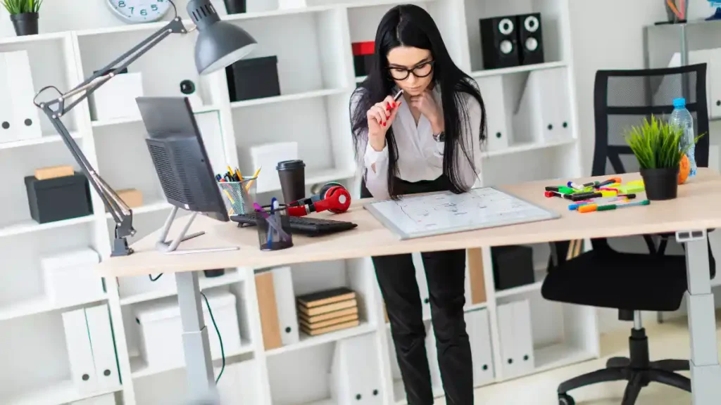 16 Creative office photoshoot ideas for Professional Personal Branding 15 "Strategizing Session" Snapshot