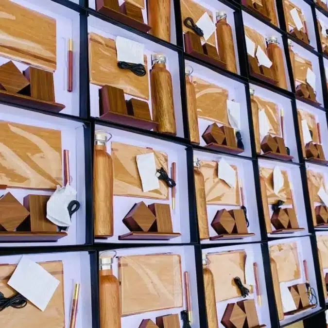 16 Unique Cheap Gifts for Coworkers That Aren't Just Mugs 13 image 91