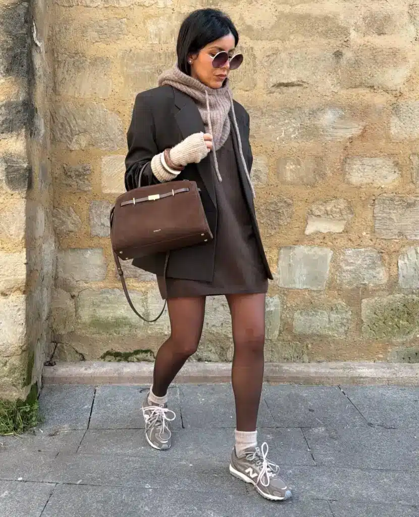 16 Chic Work Outfits With Sneakers That Still Look Professional 14 14 1