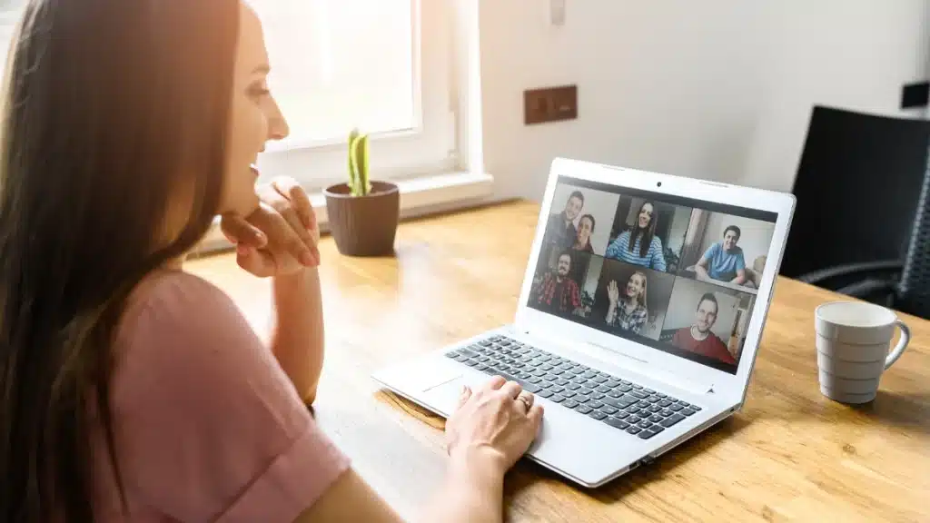 12 Essential Tips for How to Work From Home (Beginner's Guide) 4 Over-Communicate (The "Work Out Loud" Rule)