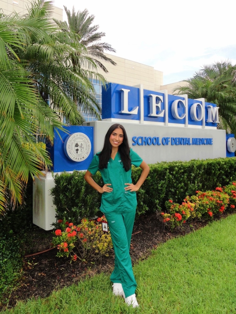 Doctor Outfit Ideas For Women