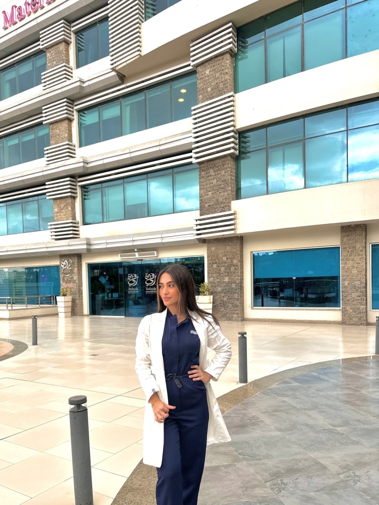 Doctor Outfit Ideas For Women