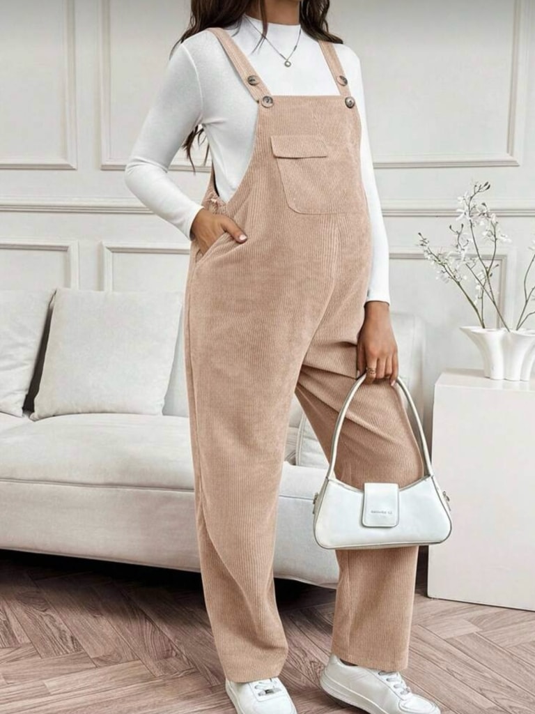 winter work outfit for pregnant women